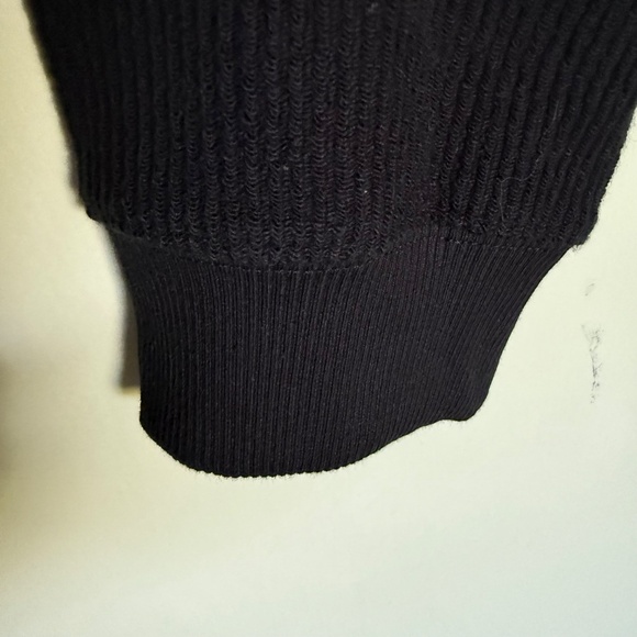 Boat‎ House Apparel World Traveler Black White Ribbed Sweatshirt Size Medium - Picture 5 of 8